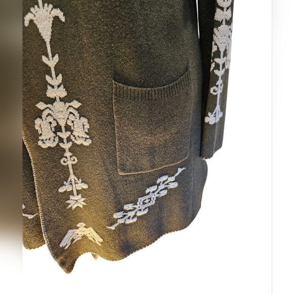 Olive Green Vertigo Long Open Drape Sweater Jacket with Hood Aztec Print Size M - Picture 6 of 9